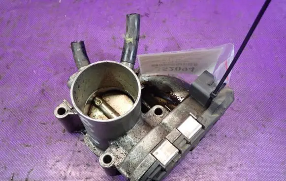 Seat Ibiza II (6k) Throttle body valve 030133062C