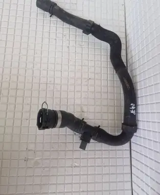 Volkswagen Tiguan Engine coolant pipe/hose 5N0122051AF