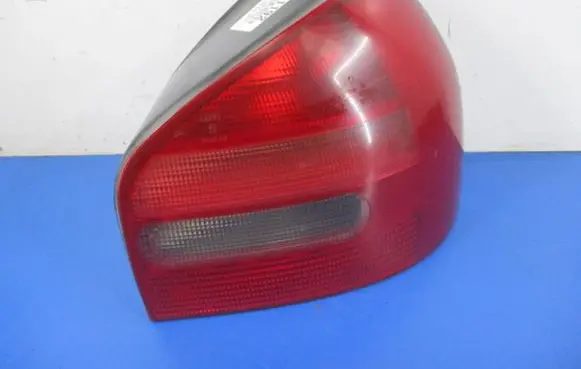 Audi A3 S3 8L Rear/tail lights 8L0945096