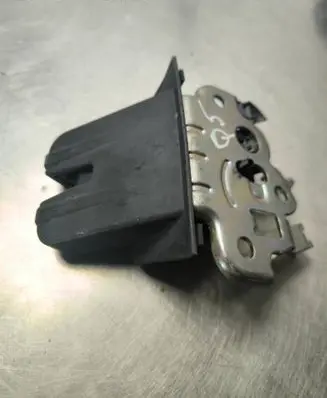 Audi Q5 SQ5 Tailgate/trunk/boot lock/catch/latch 11402504081 8R0827505