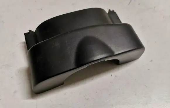 Steering wheel column trim