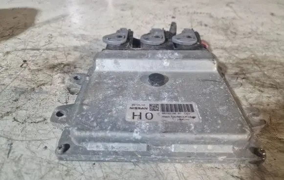 Nissan Tiida C11 Engine control unit/module MEC93190