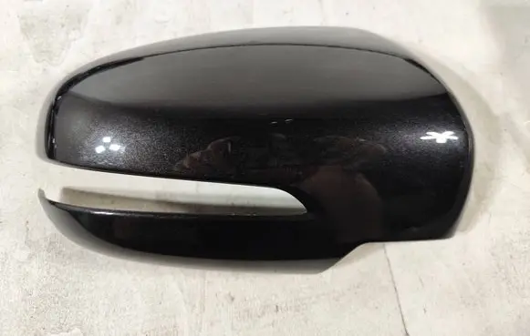 Suzuki SX4 S-Cross Plastic wing mirror trim cover 7101013L
