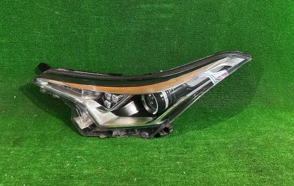 Toyota C-HR I Headlight/headlamp 81150-f4031