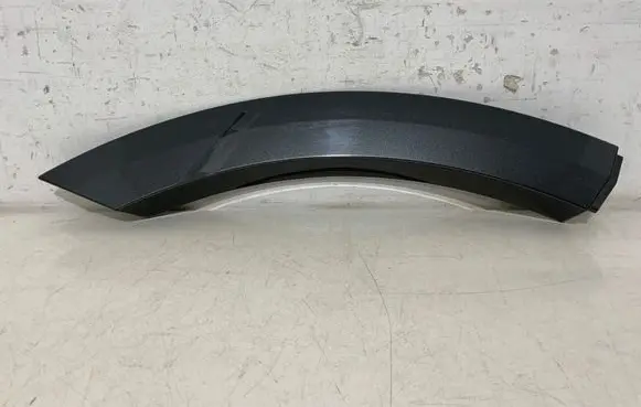 Audi Q8 Rear arch trim 4M8854820A