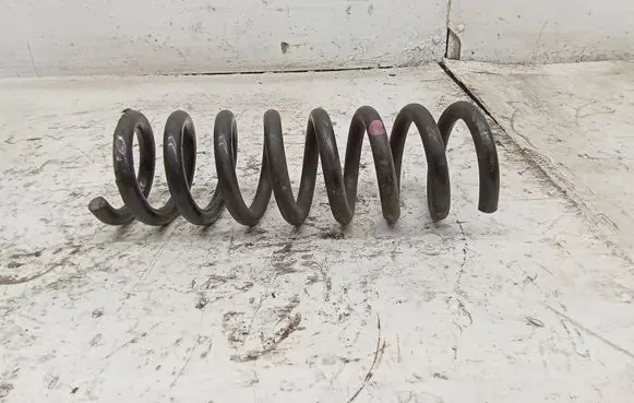 Mercedes-Benz C W204 Rear coil spring