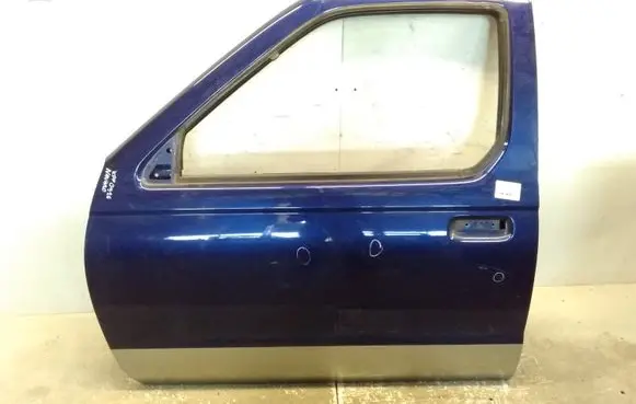 Nissan Navara D22 Front door