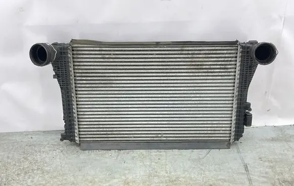 Volkswagen PASSAT B6 Intercooler radiator 3C0145805 L3398000