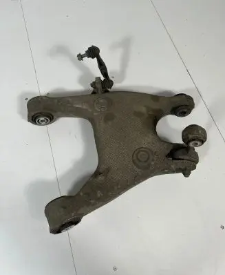 BMW 5 F10 F11 Rear upper control arm/wishbone 6865899