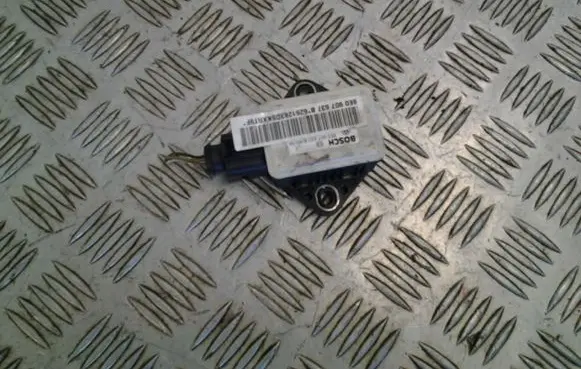 Audi A4 S4 B7 8E 8H ESP acceleration yaw rate sensor 8E0907637B