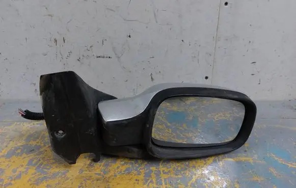 Renault Scenic II - Grand scenic II Front door electric wing mirror E90111261127