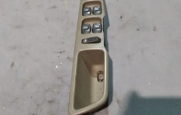 Volvo S40, V40 Electric window control switch 30889747 00W354