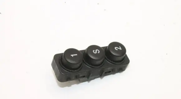 Chrysler 300C Other switches/knobs/shifts 68052036AB