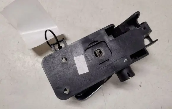 Jaguar S-Type Front door interior handle 2R8322601AD