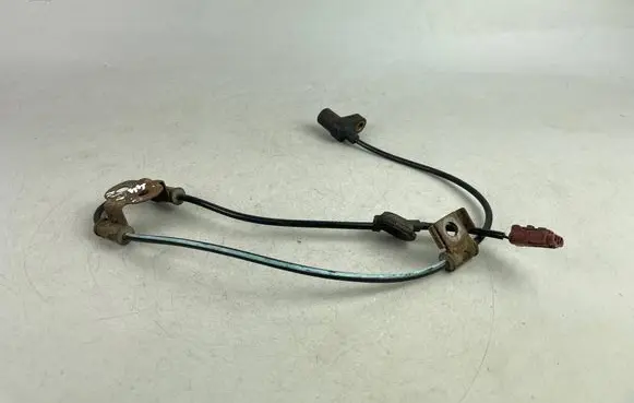 Subaru Legacy ABS brake wheel speed sensor 27540AE020