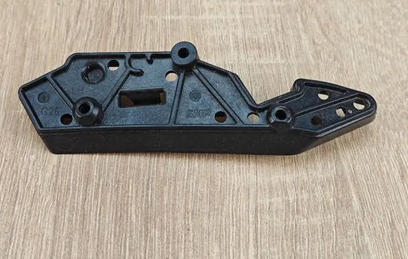 BMW 4 G22 G23 G24 G26 Front bumper mounting bracket 8738613