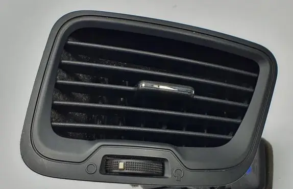 KIA Rio Dashboard side air vent grill/cover trim 97480-1W000
