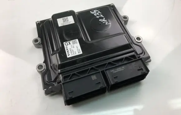 Volvo V60 Engine control unit/module 31452623