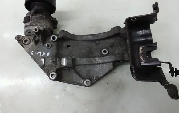Ford Focus C-MAX Generator/alternator bracket 9682367380