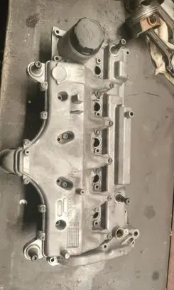 Volvo V70 Rocker cam cover 8677953 30614422 08677953