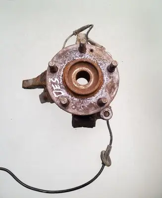 Hyundai Trajet Front wheel hub spindle knuckle