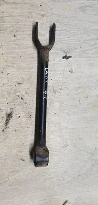 Renault Latitude (L70) Rear suspension control arm 