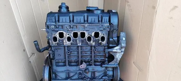 Seat Altea Engine 038103373R BKL