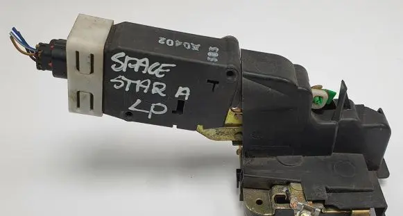 Mitsubishi Space Star Front door lock