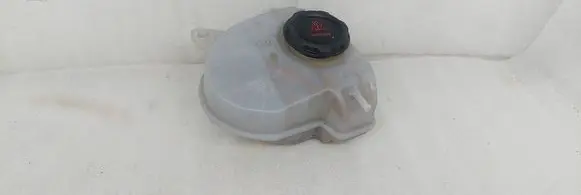 Audi A3 8Y Coolant expansion tank/reservoir 5WA121407F