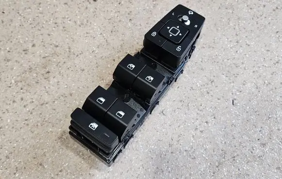 KIA EV6 Electric window control switch 93571CV870
