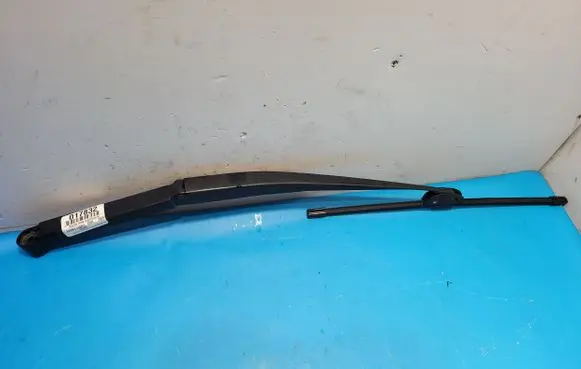 Subaru Legacy Rear wiper blade 