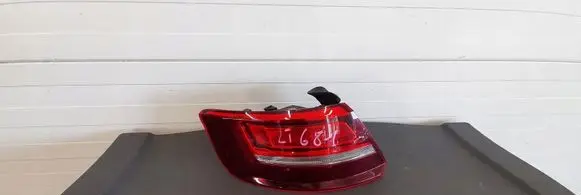 Audi A3 S3 8V Tailgate rear/tail lights