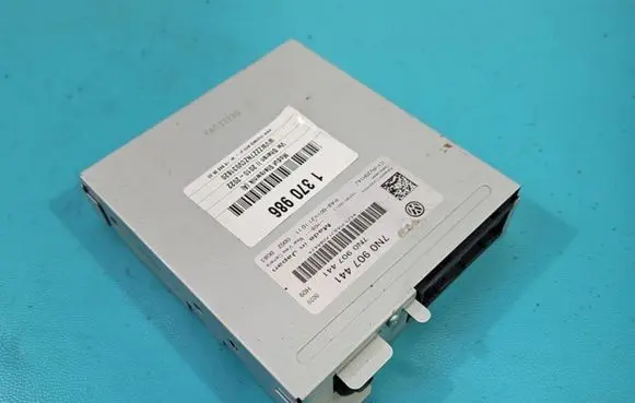 Volkswagen Sharan Central body control module 7N0907441 IMPRK1370986