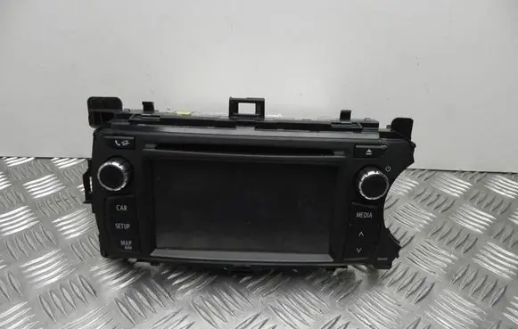 Toyota Yaris Radio/CD/DVD/GPS head unit 861400D060