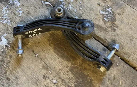 Skoda Enyaq iV Rear suspension assembly kit set DCD
