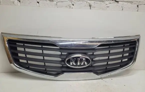KIA Sportage Front bumper upper radiator grill 863523W000