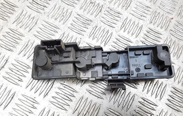 Citroen Xsara Picasso Tail light bulb cover holder