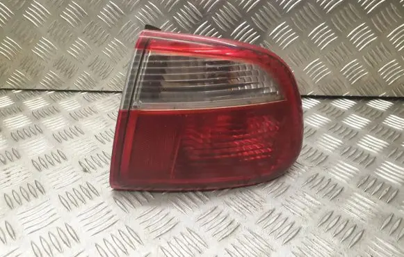 Seat Toledo II (1M) Rear/tail lights 1M5945257
