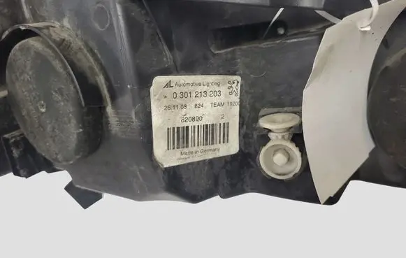 Peugeot 407 Headlight/headlamp 0301213230
