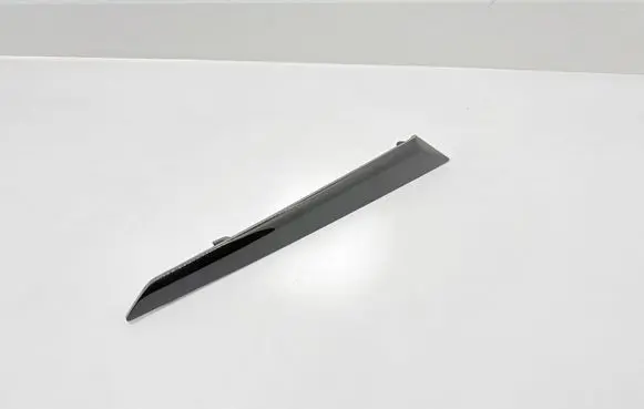 Maserati Ghibli Front door trim bar 670025975