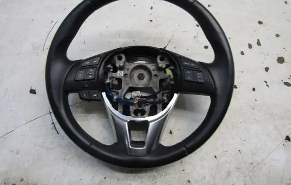 Mazda 2 Steering wheel DA7A