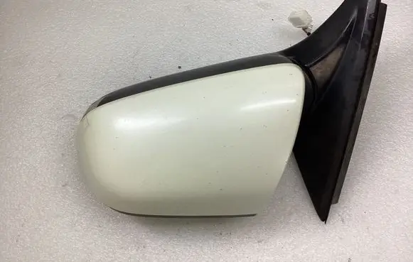 Front door electric wing mirror