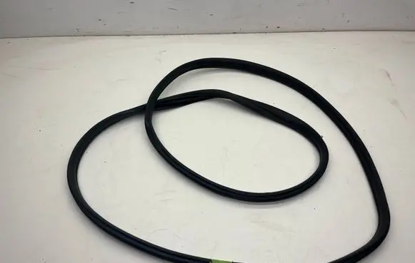 KIA Ceed Front door rubber seal
