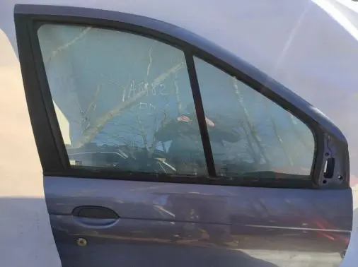 Renault Scenic I Front door