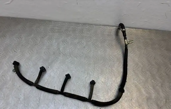Volvo V70 Fuel return line/hose 31321198