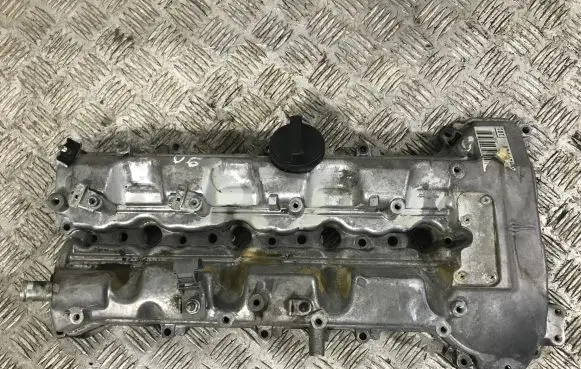 Toyota Corolla Verso AR10 Rocker cam cover 1120126030 04270624