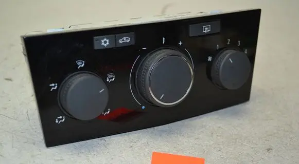 Opel Zafira B Climate control unit 13308176 901513610002