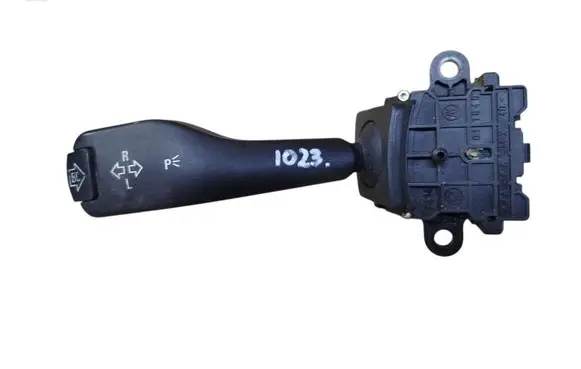 BMW 3 E46 Indicator stalk 8363668