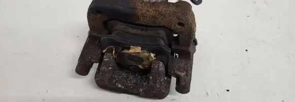 Citroen C3 Rear brake caliper 32041486