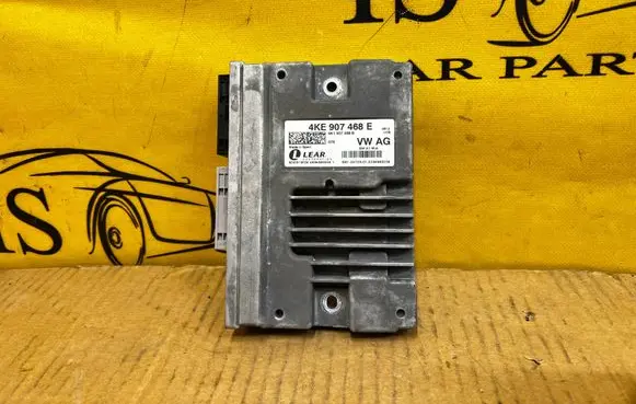 Audi A8 S8 D5 Gateway control module 4KE907468E 4KE907468B